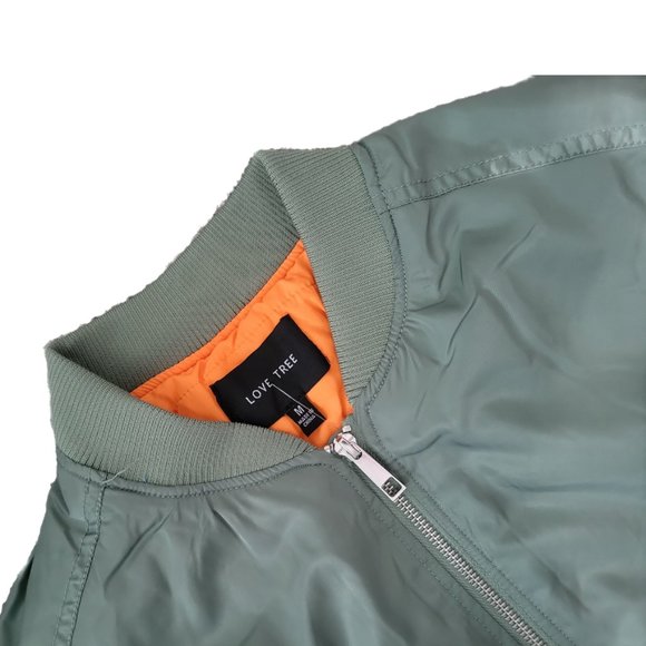 LOVE TREE Olive Jacket Size Medium two pockets + one pocket on the left arm NEW - Picture 3 of 7